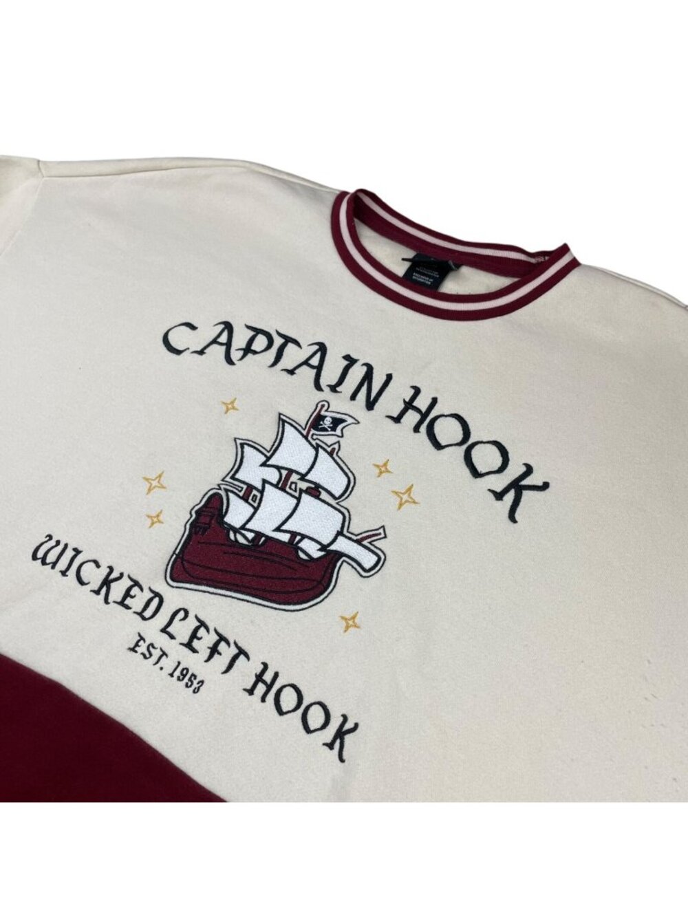 Disney Villains Captain Hook Crewneck Sweater Burgundy/Ivory • Medium